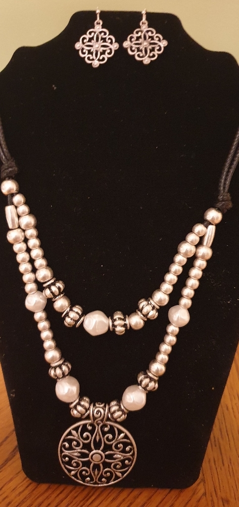 Desert Days Necklace & Earring Set